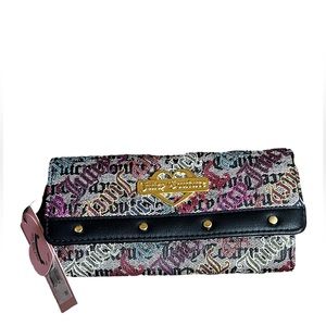 NWT Juicy Couture wallet .  NEW NEVER USED